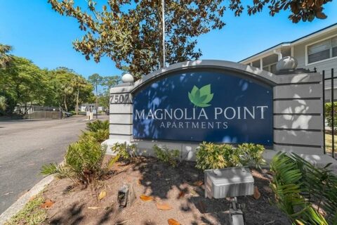 Magnolia Point Signage 1